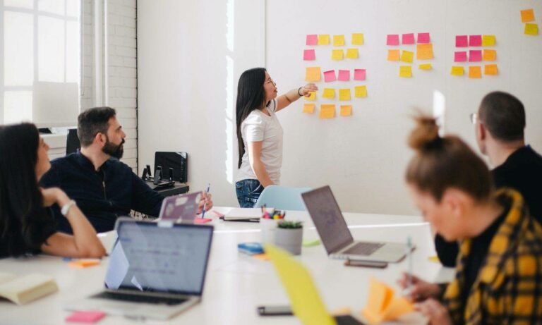 Mengapa Peran Digital Agency Sangat Penting dalam Kegiatan Marketing Segala Bisnis?
